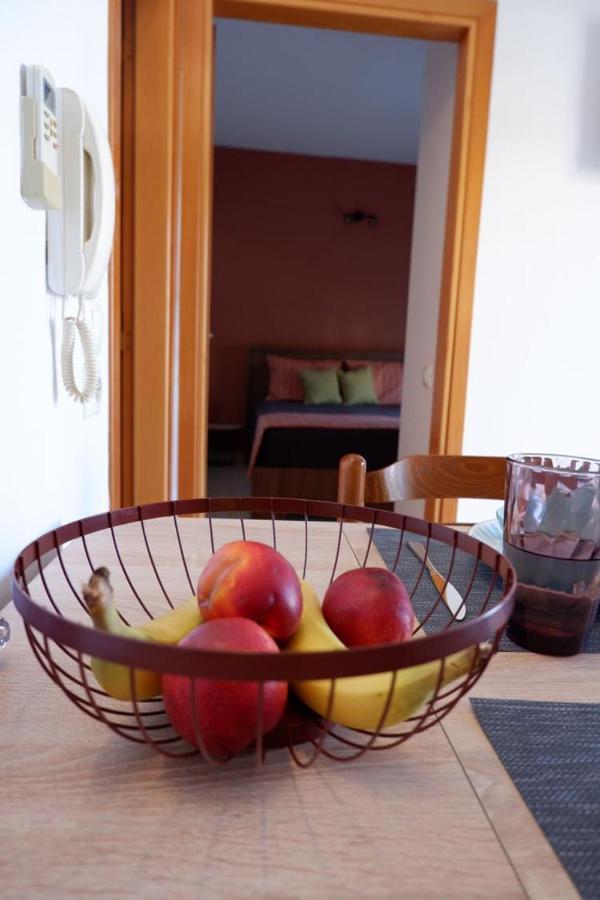 Quiet With Easy Access To Attractions. Rhodes City